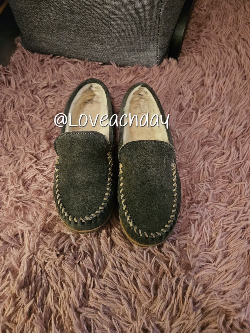 MINNETONKA✨️Women's Terese Slip-On Slippers